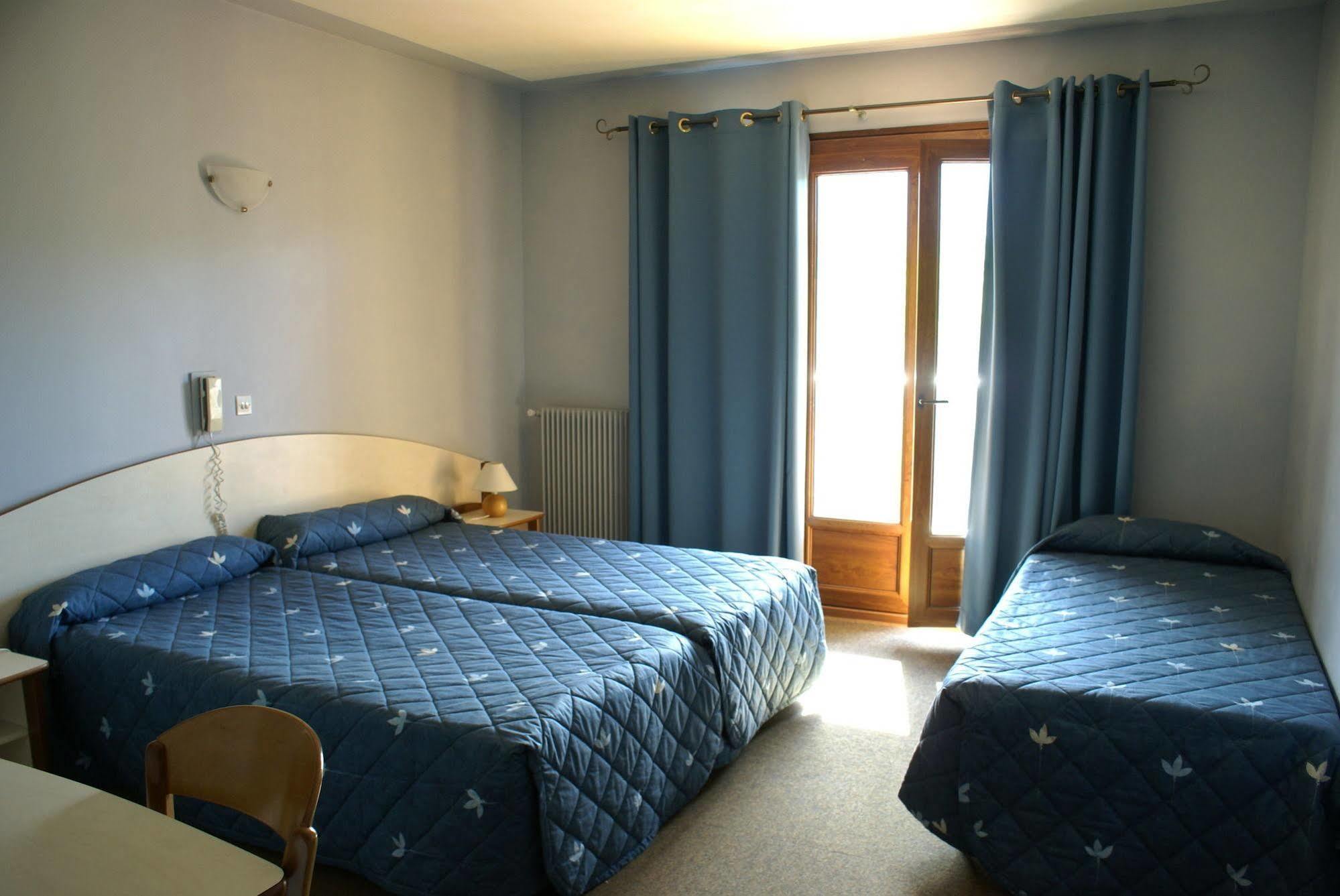 Hotel Cyrnea Calvi  Eksteriør bilde